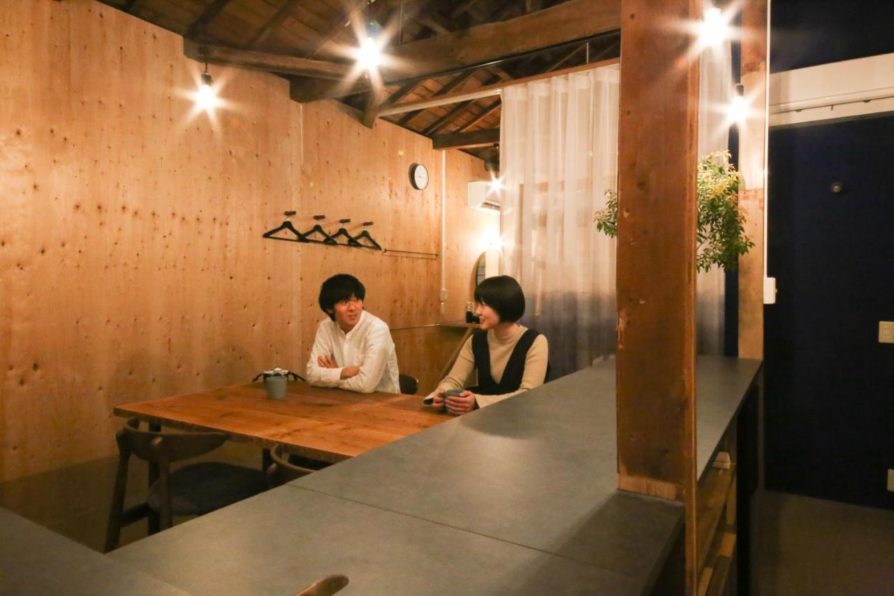 まちの別邸 緝 Shu Hostel Kochi  Bagian luar foto