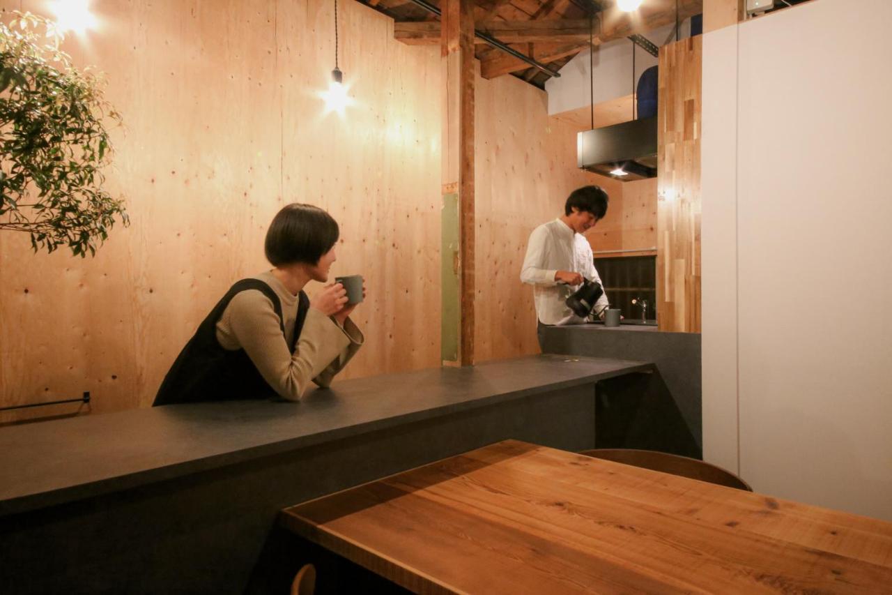 まちの別邸 緝 Shu Hostel Kochi  Bagian luar foto